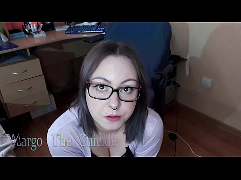❤️ Gabar Kacsan Oo Muraayad Leh Oo Kaamirada Si Qoto Dheer Ugu Nuugaysa Dildo ❤️ Galmo ﹏